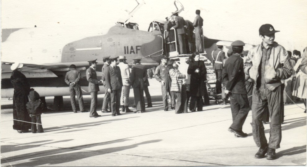 Farhad Nassirkhani at Shahroukhi AFB Ramp 26-8-1354